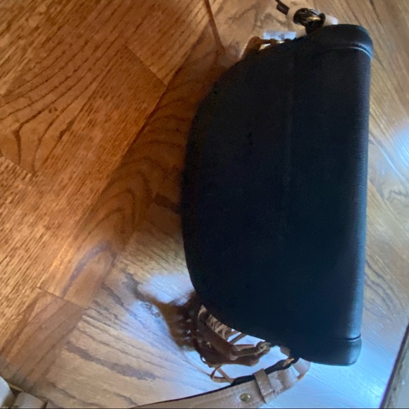 Unique tri-colored Neiman Marcus shoulder bag - black, brown, and cream leather - Picture 12 of 16